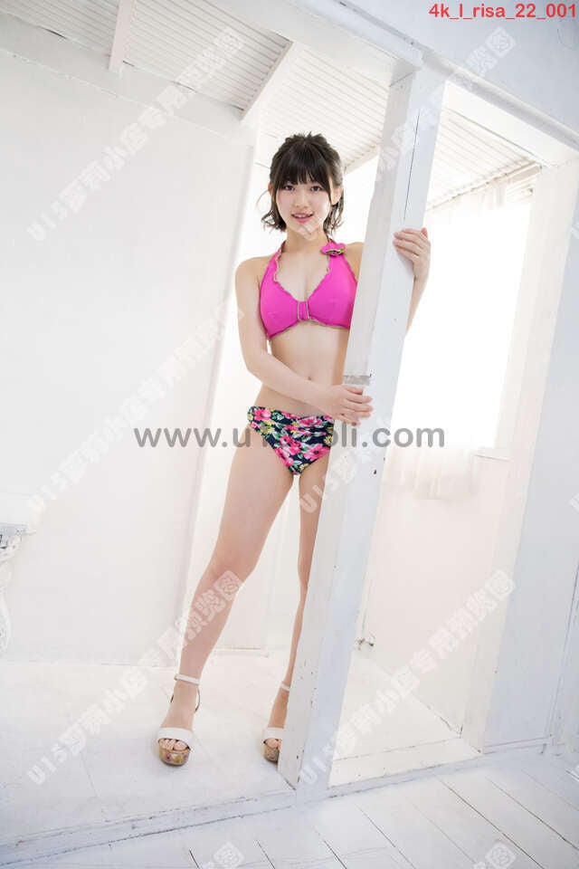 4k_l_risa_22��70P��
