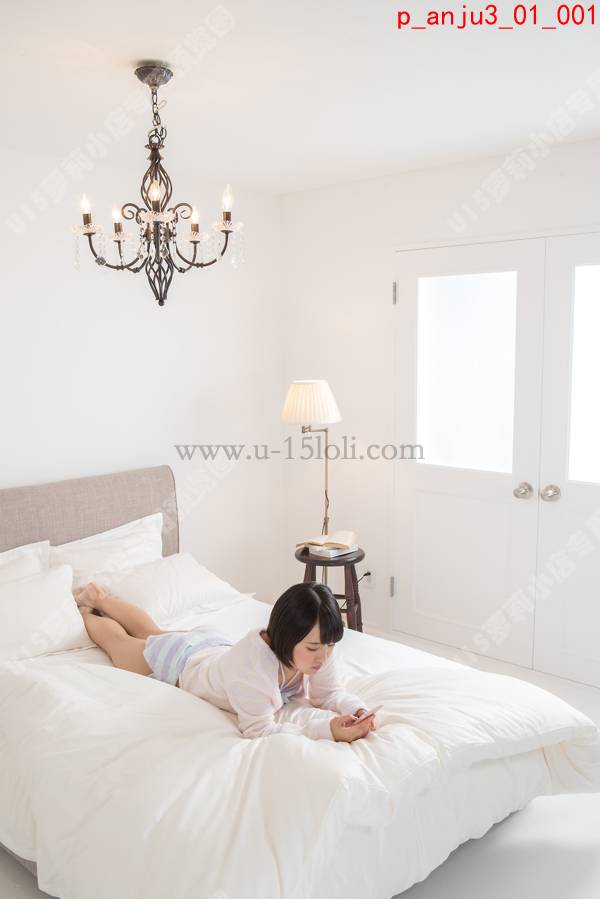 p_anju3_01��50P��